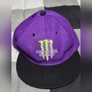 Men's Monster Energy Drink Fitted Baseball Hat, One Size